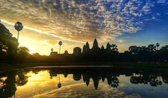 Angkor 3 Temples Sunrise Tour by Vespa Scooter with Driver (Half Day) (Join-in/Private) - main view