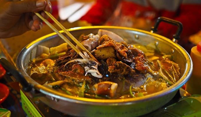 Siem Reap Khmer Street Market & Pub Street Food at Night Tour by Tuk Tuk - main view