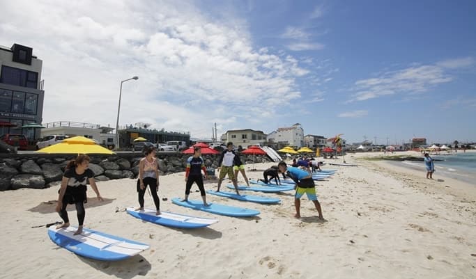 Surf Lesson at Gwakji Beach, Jeju Island - main view