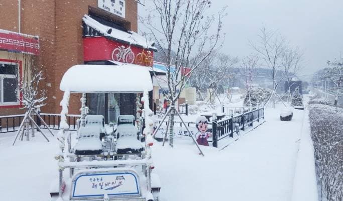 Jeonju Hanok Rail Bike Ticket - main view