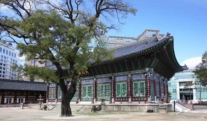 Templestay Korea: Jogyesa Temple - main view