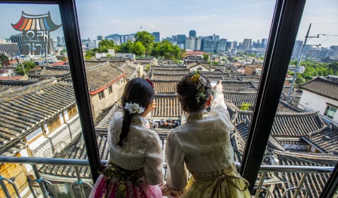 [OraeGage] Seoul Virtual Tour - Step into the Bukchon Hanok Doors (Live Commentary) - main view