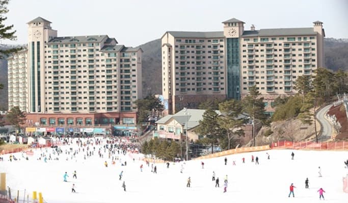 Oak Valley Ski Resort Room Reservation - main view