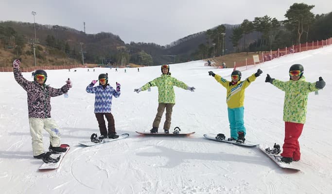 2D1N Ski/Snowboard Tour: Oak Valley Ski Resort - main view