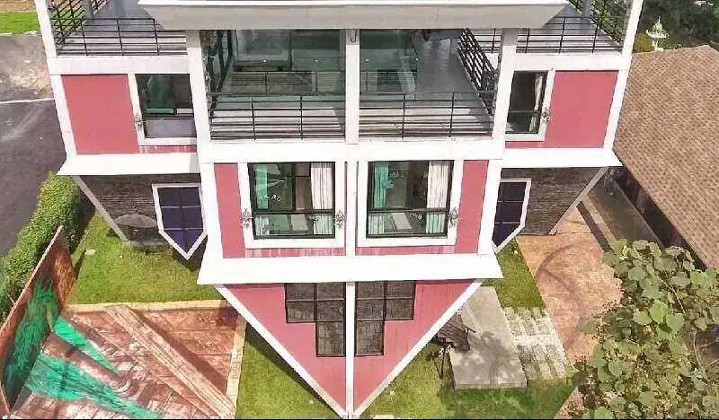 プーケットの逆さまの家（バーン・ティーランカ）割引チケット - main view