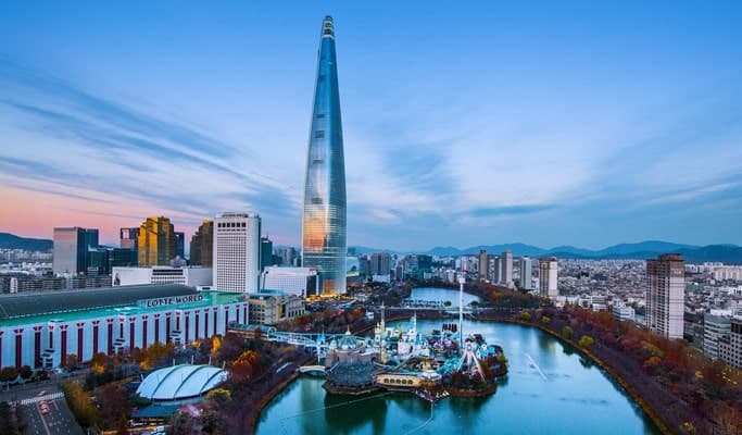 Seoul Sky (Lotte World Tower) + Namhansanseong Fortress 1 Day Tour - main view