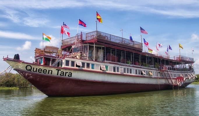 Tonle Sap Lake Floating Village Tour by Boat (+ Buffet Lunch on Floating Restaurant) (Half Day) - main view