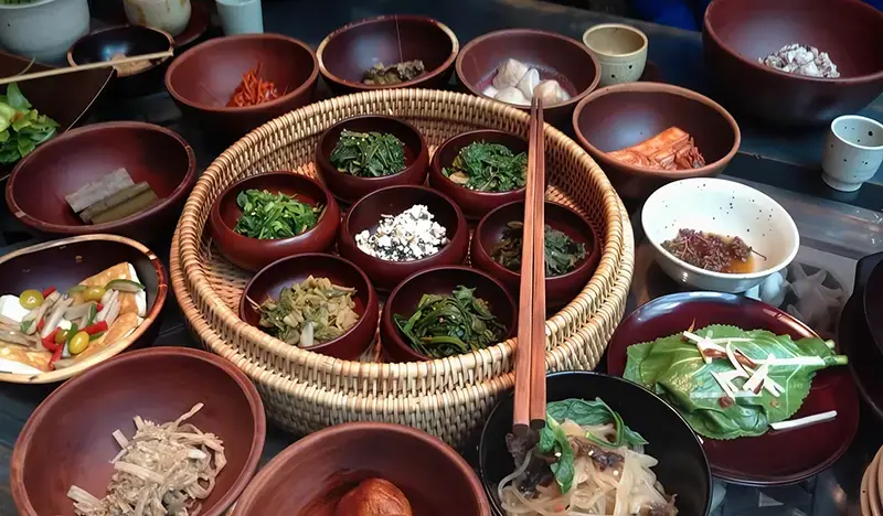 Traditional Gourmet Food Tour at Bukchon Hanok Village - main view