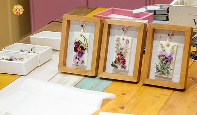 制作香薰干花蜡烛（实木相框） - main view