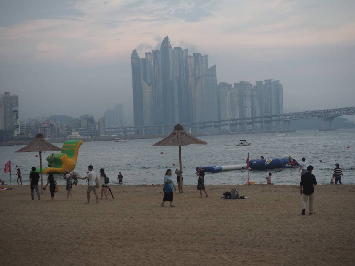Gwangalli Beach 광안리 해수욕장