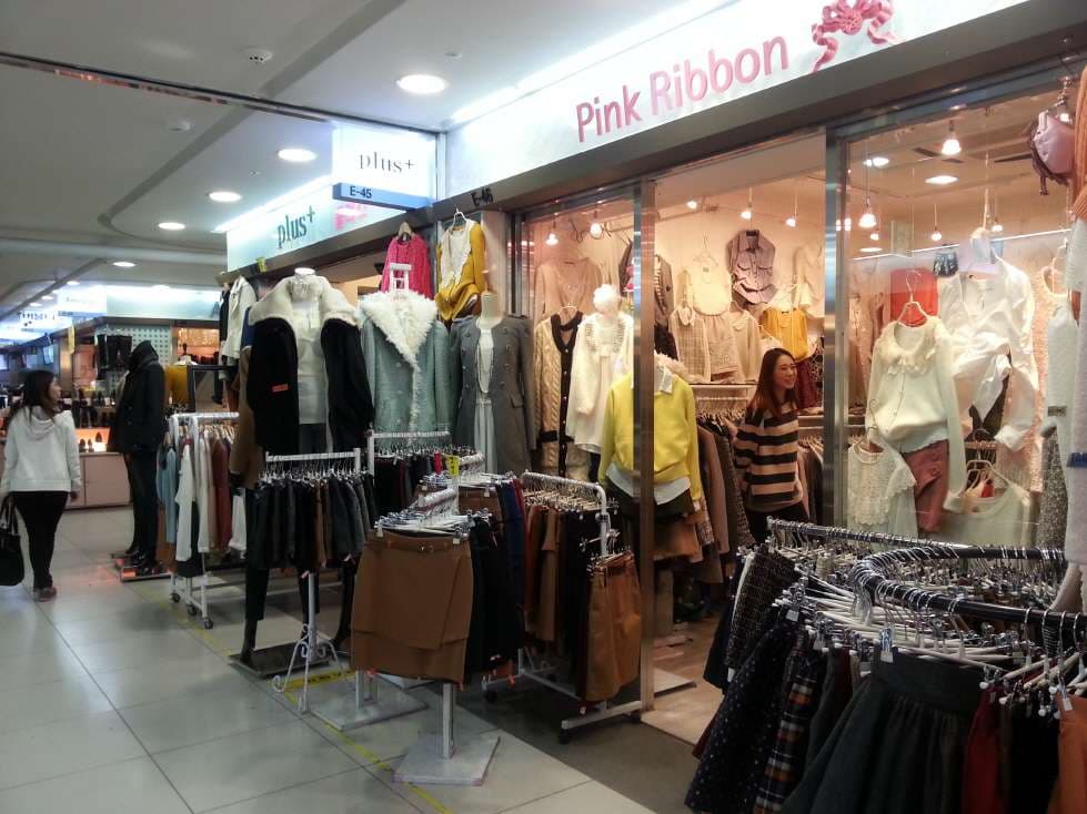 Gangnam Underground Shopping center 강남역 지하상가