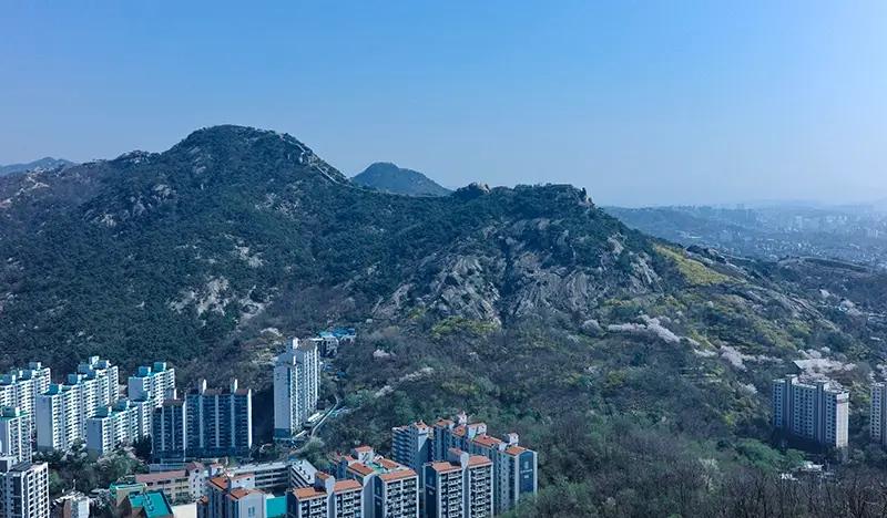 Ansan Mountain Hiking & Jjimjilbang Half Day Tour in Seoul (+ Lunch option) - main view