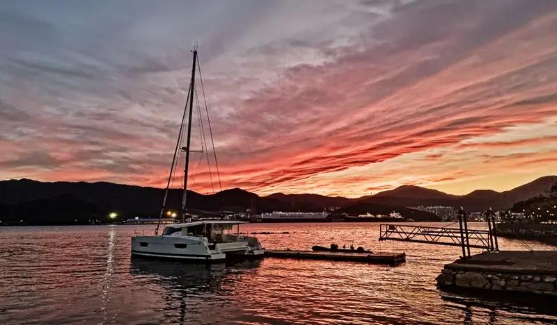 Changwon Yacht Tour (Join-in/ Private/ Proposal Package) - main view
