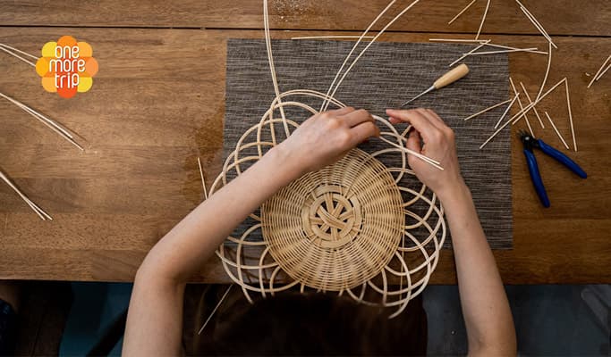 Make Your Own Rattan Home Decor Items near Garosu-gil - main view