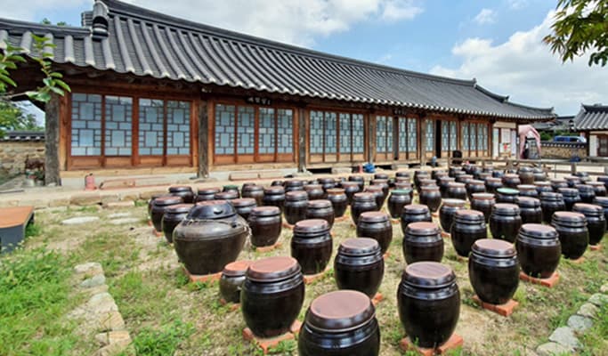 Gyeongju Master Chef (Bibimbap Making & Craft Beer) Private Tour from Busan or Daegu - main view