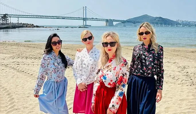 釜山・広安里海水浴場で韓服レンタル - main view