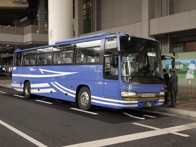 Kansai Airport Limousine Bus : KIX →  Osaka/ Kyoto One Way Ticket (Osaka Station/ Umeda/ Nanko/ Tempozan/ USJ/ Namba (OCAT)/ Kyoto Station) - main view