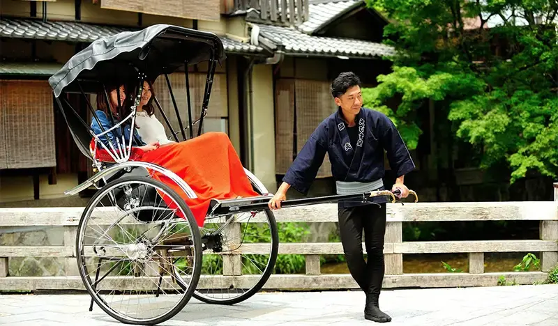 Private Charter Rickshaw Ride in Kyoto Higashiyama – Explore Tradition in Style with Ebisuya Rickshaw - main view