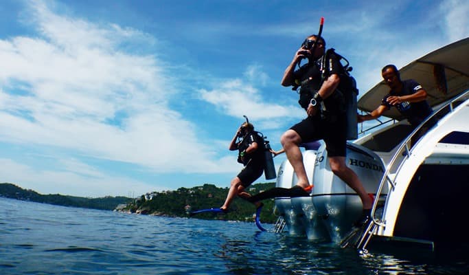 PADI Scuba Diving Certification 2D1N Course in Koh Samui - main view