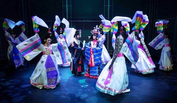 The Queen's Banquet Discount Ticket - main view