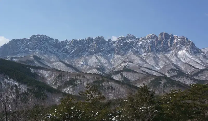 Seoraksan National Park Ulsanbawi Rock Private Hiking Tour from Seoul - main view