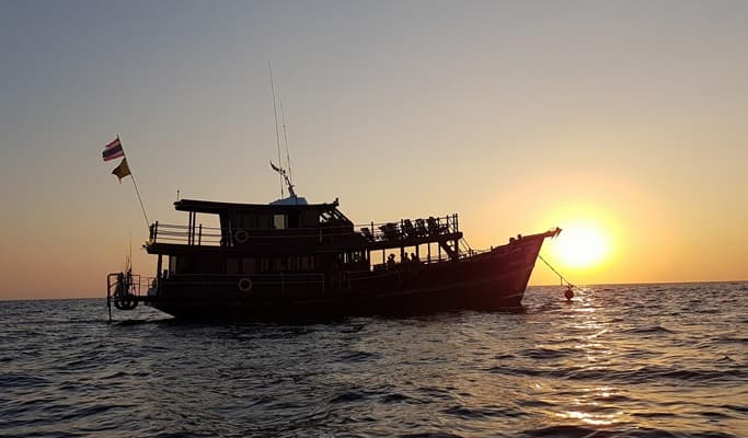 Khao Lak Sunset Tour by Big Boat (+Fishing/Dinner/Transfer) - main view